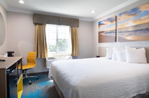 Days Inn by Wyndham Santa Monica image 14
