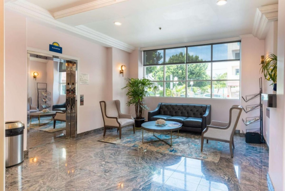 Days Inn by Wyndham Santa Monica Image 47